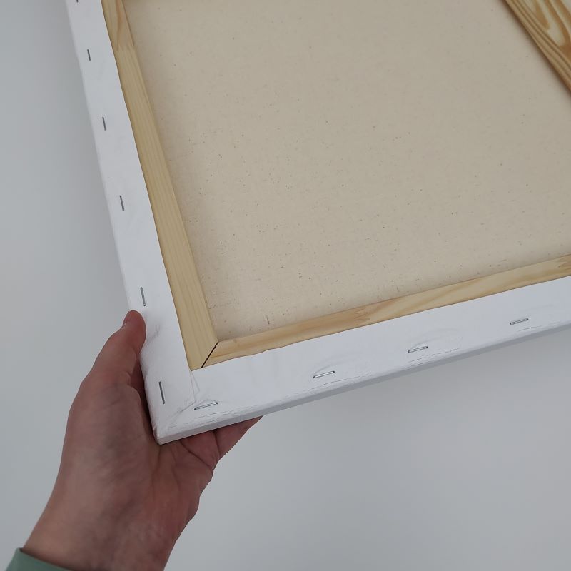 achterkant van een leeg canvasdoek met een frame van 2 cm
